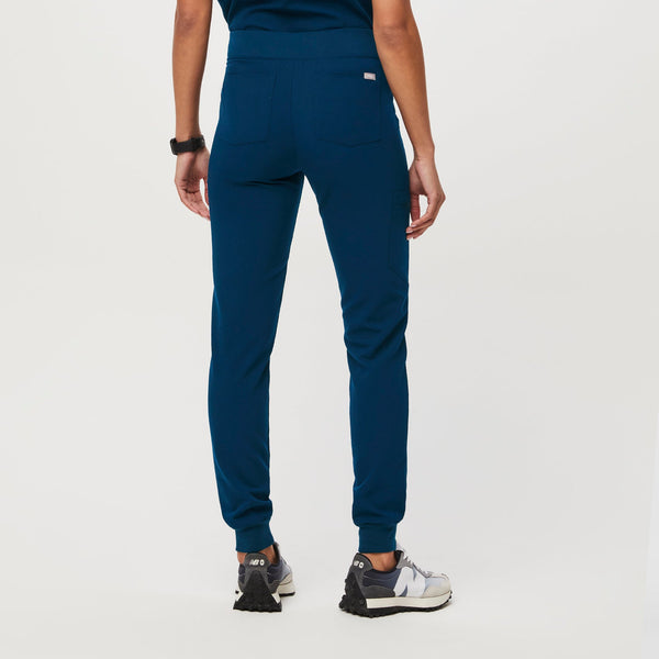 women's Deep Reef Zamora - Petite Jogger Scrub Pant™