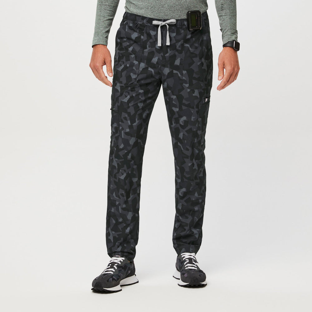 men's Camo Bonsai Slim Cairo FREEx™ - Straight-Leg Scrub Pant