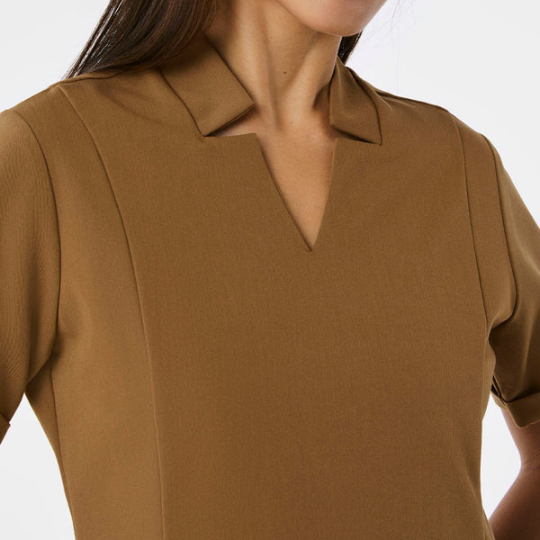 women's Earth Inala - Slim Scrub Top