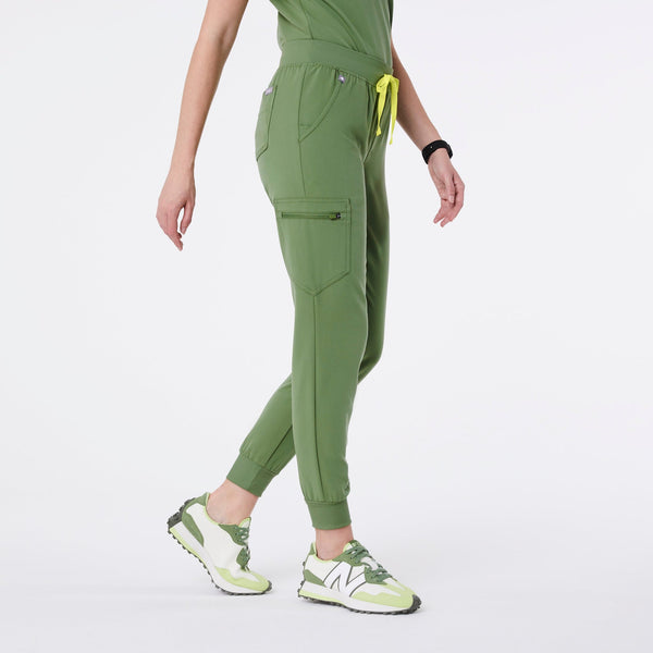 women's Fern Zamora - Jogger Scrub Pant™