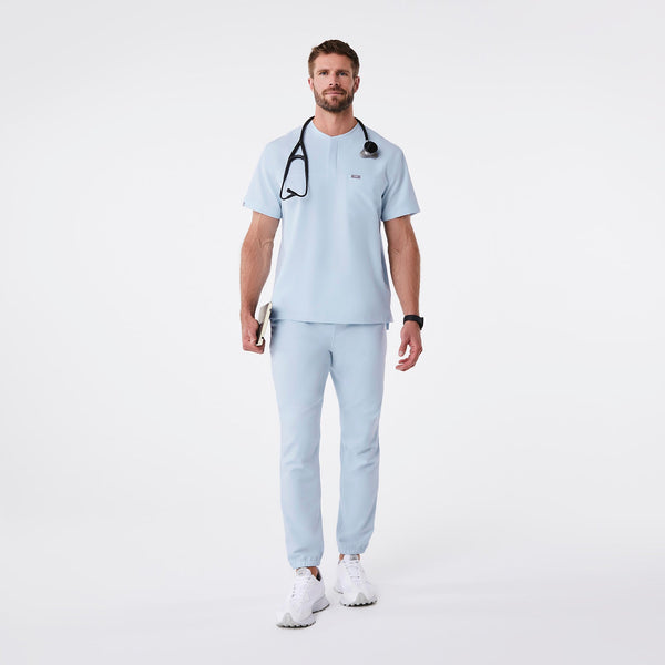 men's Open Skies Craig - Henley Scrub Top™