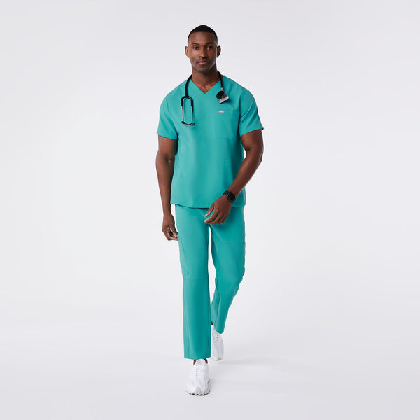 men's Oasis Chisec -  Scrub Top™
