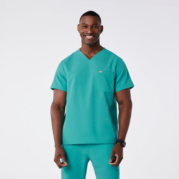 men's Oasis Chisec -  Scrub Top™