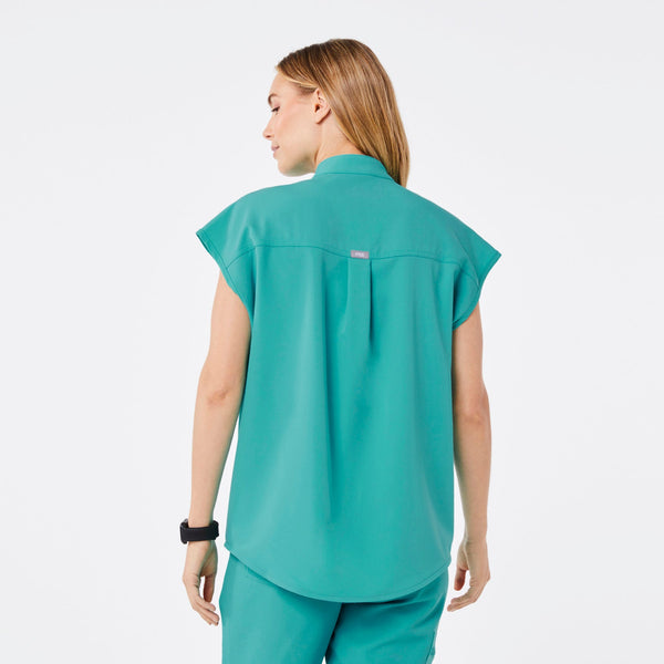 women's Oasis Rafaela - Oversized Scrub Top™