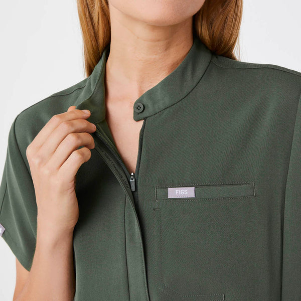 women's Moss Montex Relaxed Scrub Top