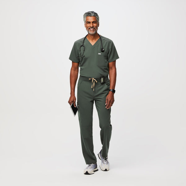 men's Moss Axim - Short Straight-Leg Scrub Pant™