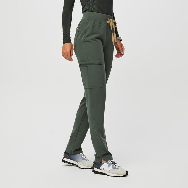 women's Moss Yola High-Rise Slim  - Petite  Scrub Pant™