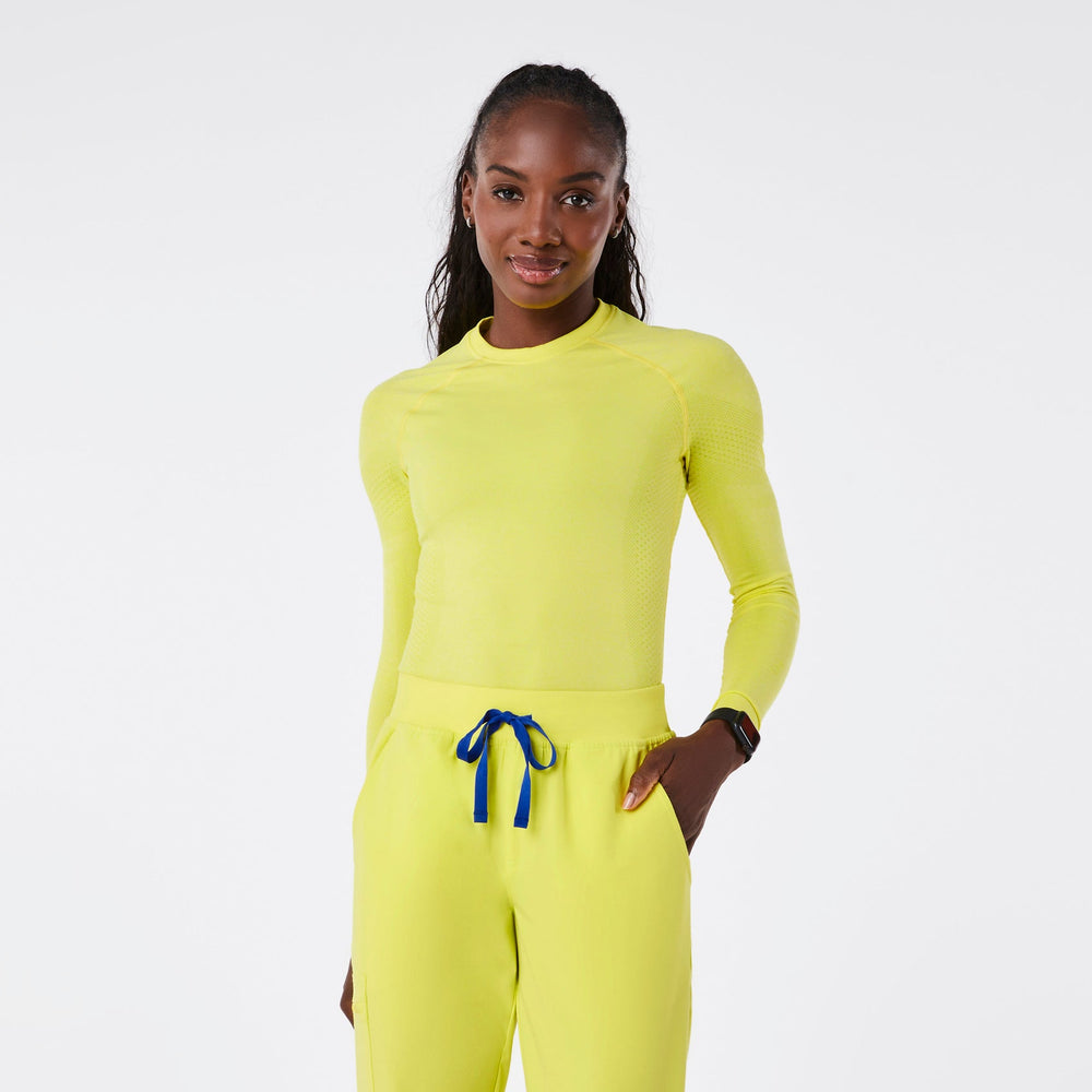 women's Serving Lime Salta Seamless - Long-Sleeve Underscrub