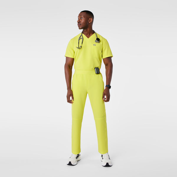 men's Serving Lime Axim - Short Straight-Leg Scrub Pant™