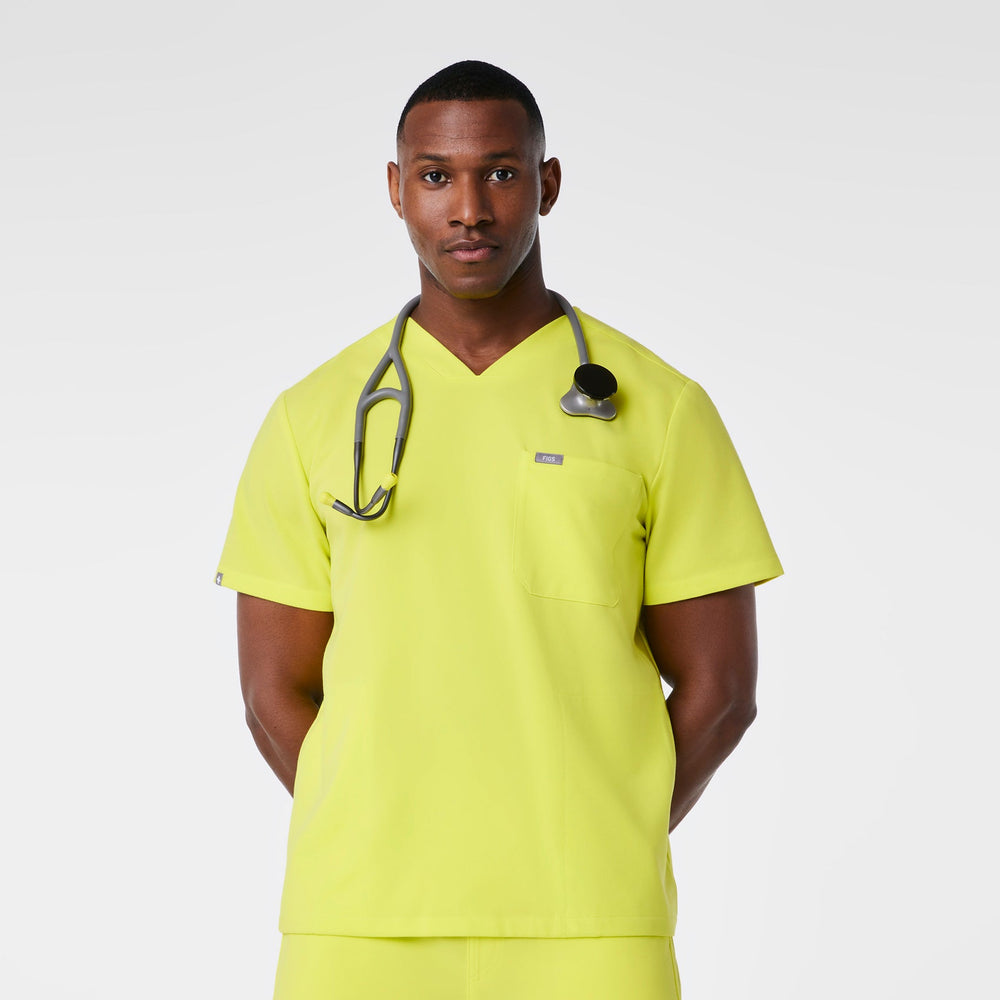 men's Serving Lime Chisec -  Scrub Top™
