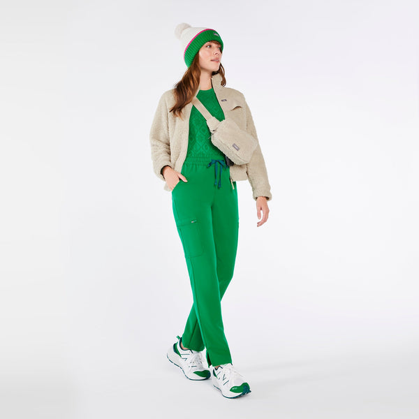 women's Evergreen Dowa High-Rise Straight-Leg Petite Scrub Pant