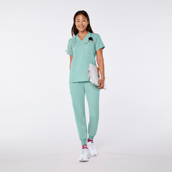 women's Seaglass Catarina Petite -  Scrub Top™
