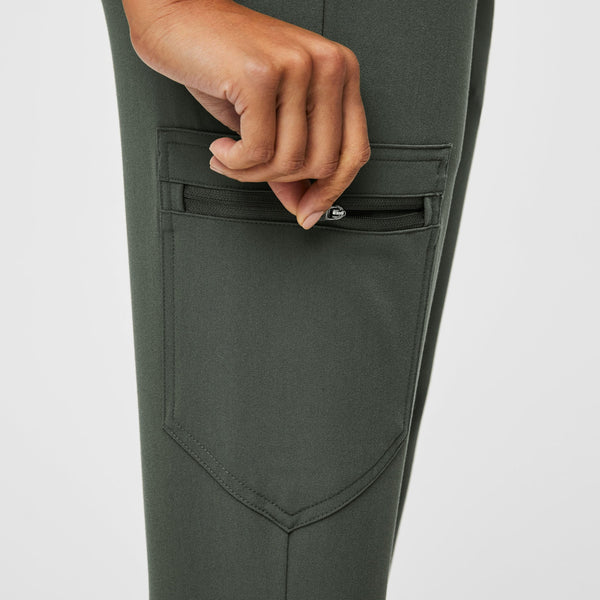 women's Moss Zamora - Petite Jogger Scrub Pant™