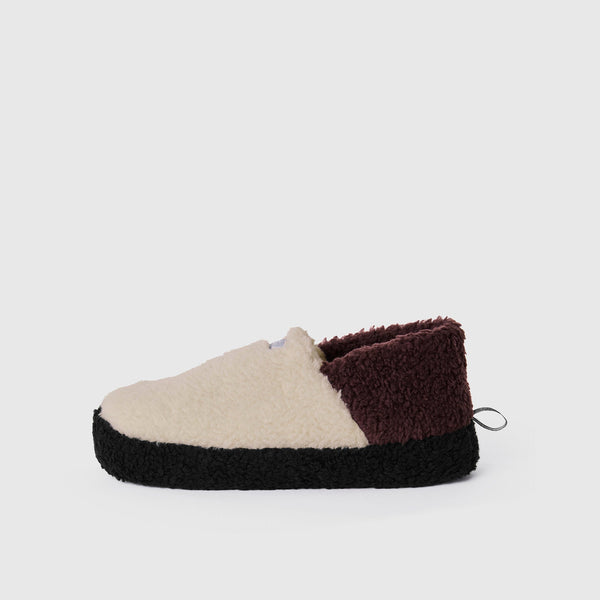unisex Bone/Espresso High-Pile Slippers