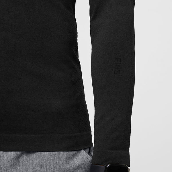 men's Black Makato Seamless - Long-Sleeve Underscrub