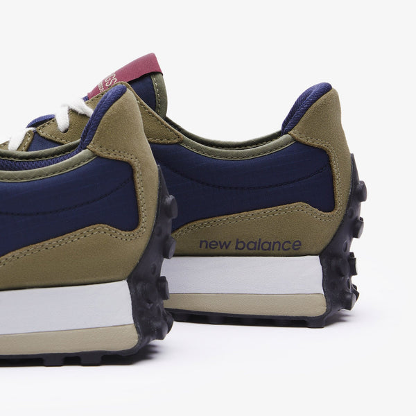 men's Olive FIGS | New Balance 327