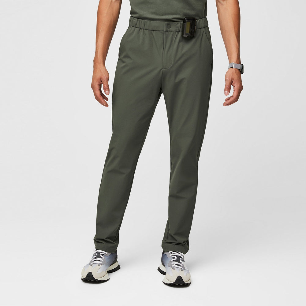 men's Washed Olive FIGSPRO™ Tailored Scrubtrouser Short