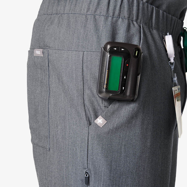 men's Graphite 20-Pocket - Scrub Pant