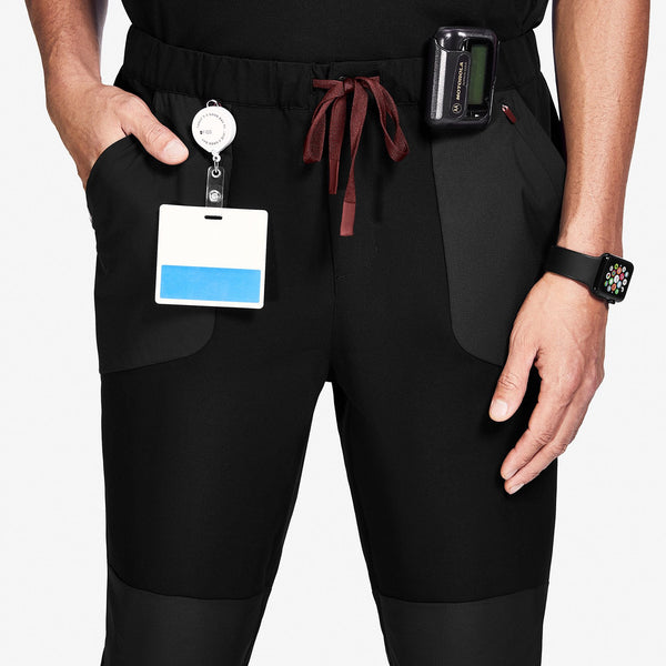 men's Black Mickey Mouse - Slim Jogger Scrub Pant