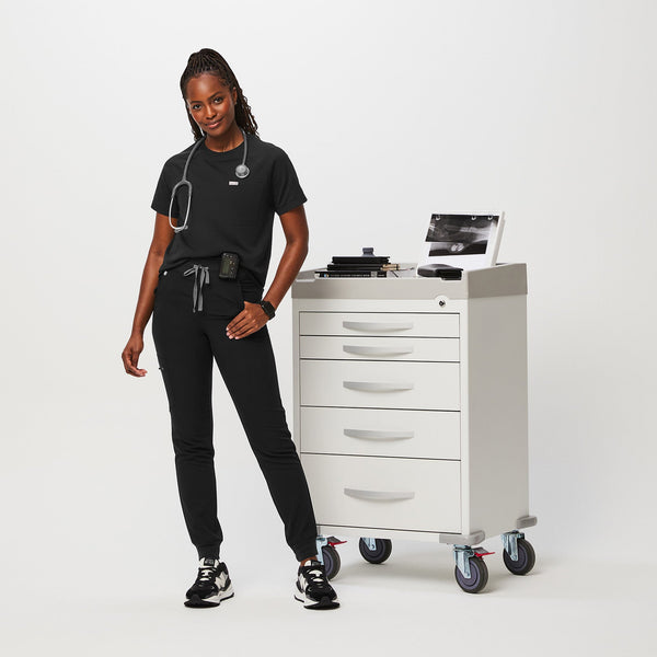 women's Black Salta -  Short-Sleeve Underscrub