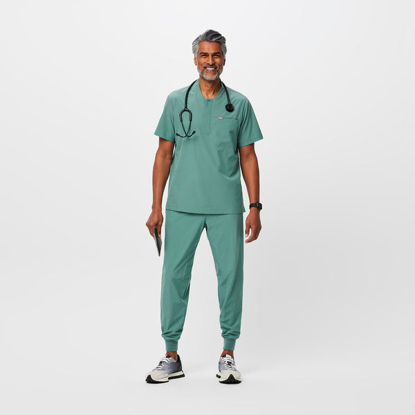 men's Eucalyptus FREEx™ Grant - Scrub Top