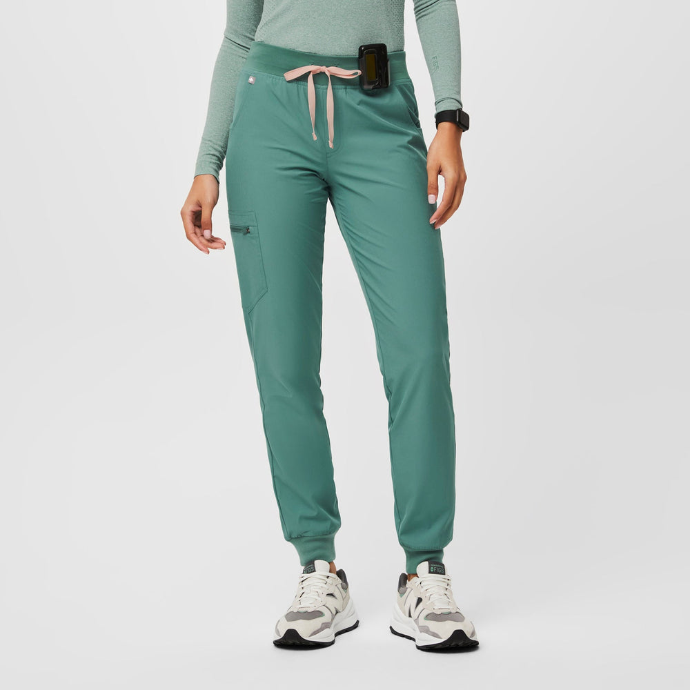 women's Eucalyptus FREEx™ Lined Zamora™ - Petite Jogger Scrub Pant