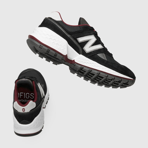 Black FIGS | New Balance 574S
