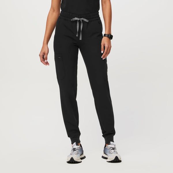 women's Black Uman Relaxed - Petite Jogger Scrub Pant