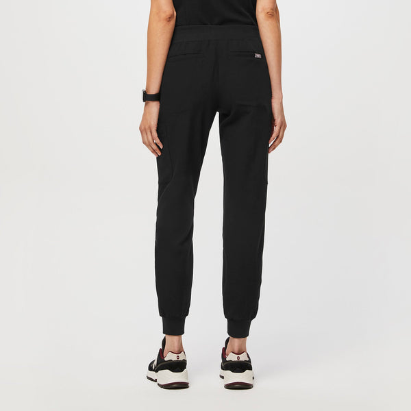 women's Black Muoy - Petite Jogger Scrub Pant