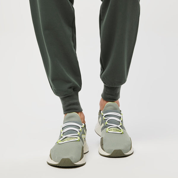unisex Moss FIGS | New Balance Roav