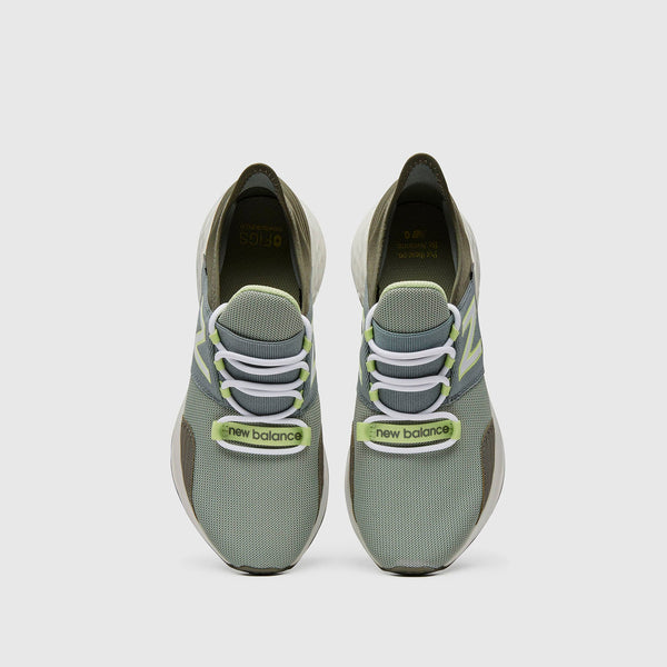 unisex Moss FIGS | New Balance Roav