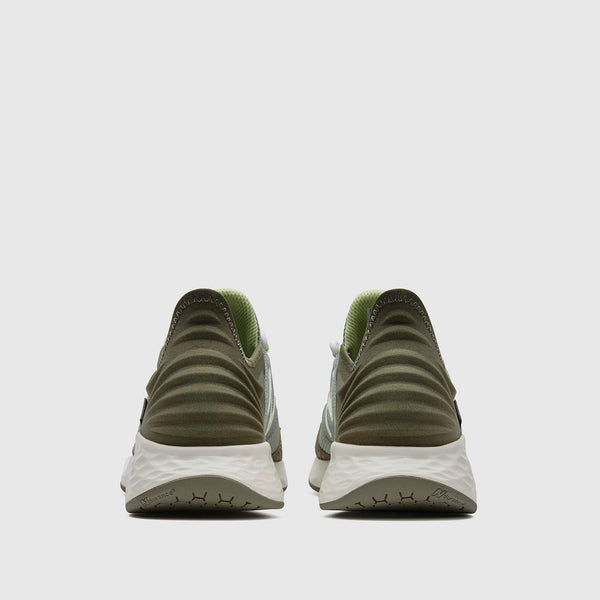 unisex Moss FIGS | New Balance Roav