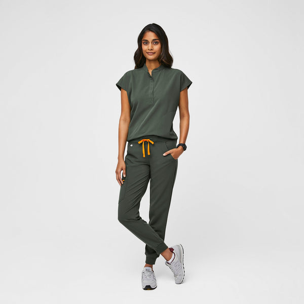 women's Moss Rafaela™ - Oversized  Scrub Top (3XL - 6XL)