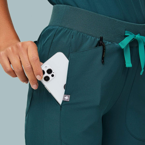 women's Caribbean Blue Callao FREEx™ - Petite Jogger Scrub Pant