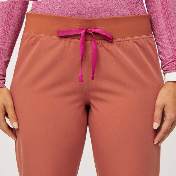 women's Terracotta Livingston - Petite Straight-Leg Scrub Pant™