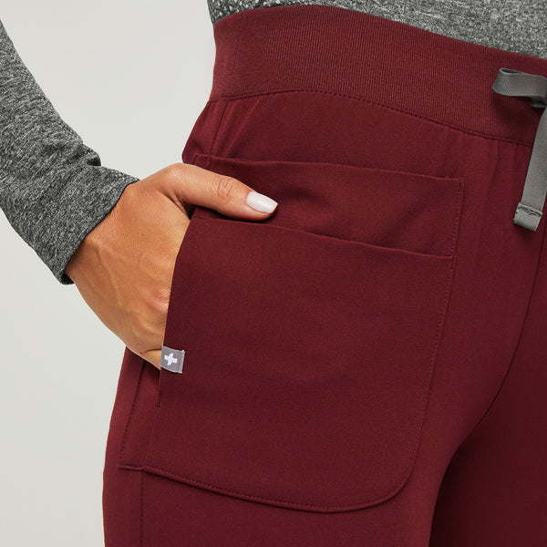 women's Burgundy Nepal - Petite Skinny Jogger Scrub Pant