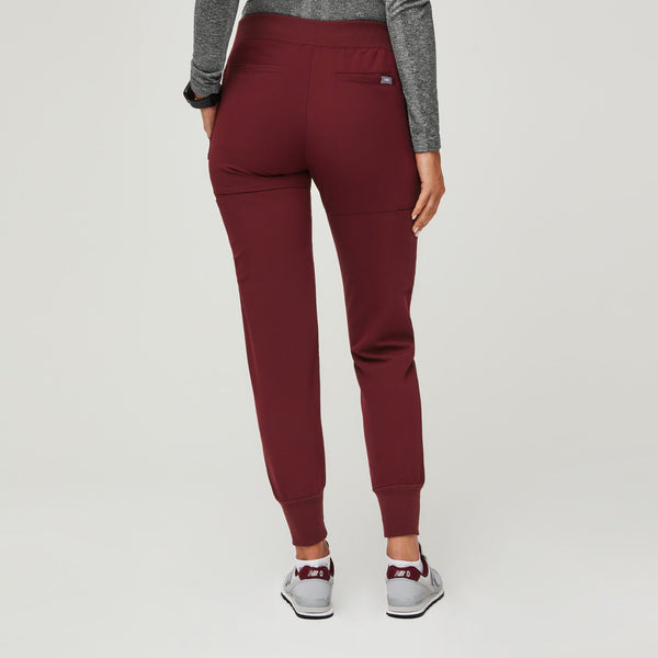 women's Burgundy Nepal - Petite Skinny Jogger Scrub Pant