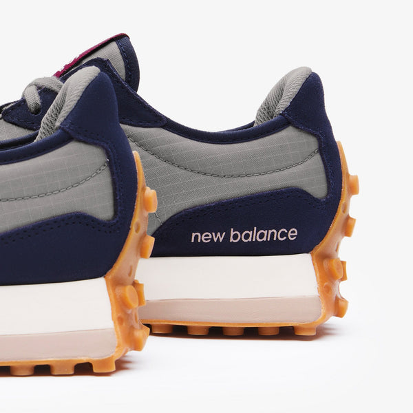 women's Navy FIGS | New Balance 327