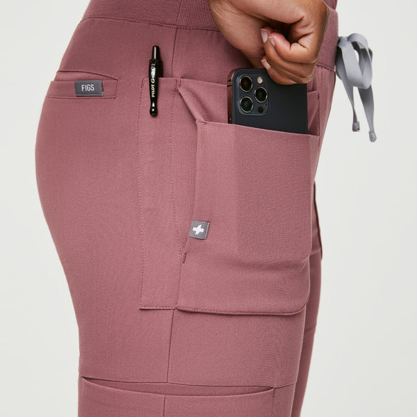 women's Mauve Qua - Skinny Jogger Scrub Pant
