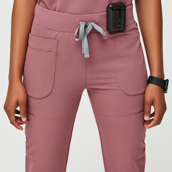 women's Mauve Qua - Skinny Jogger Scrub Pant