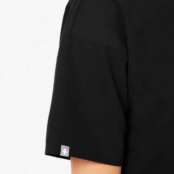 women's Black Bene - Crew Scrub Top
