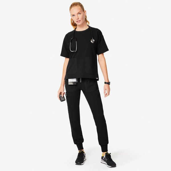 women's Black Maua - Jogger Scrub Pant