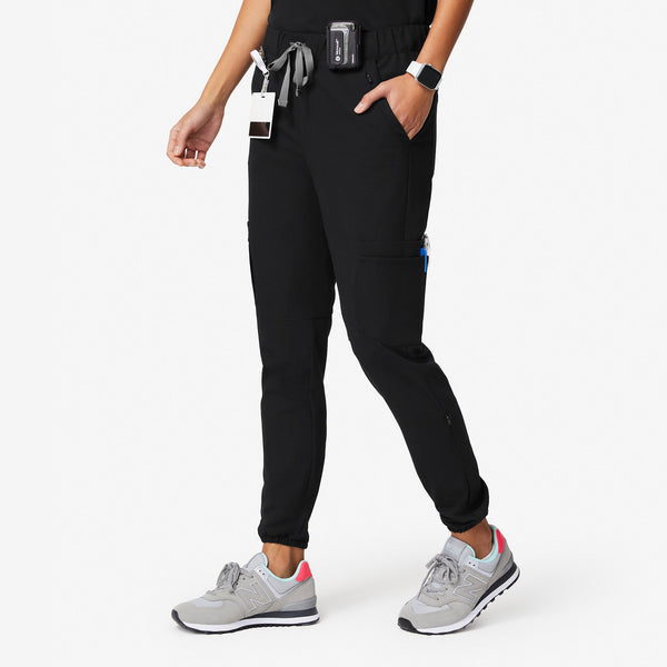 women's Black 20-Pocket - Scrub Pant