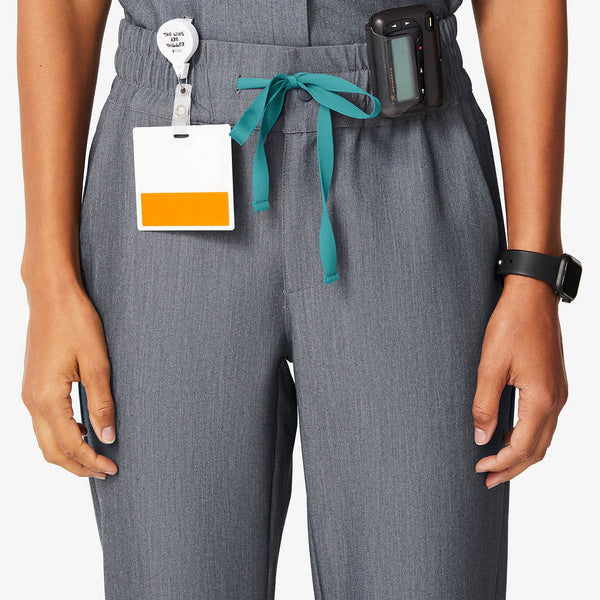 women's Graphite Tilpa - High-Rise Scrub Pant